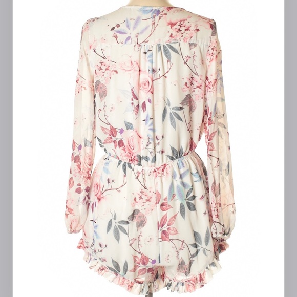 J for Justify Floral Romper 🌸 - Picture 4 of 6